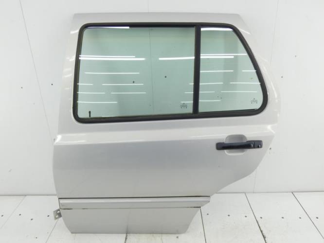 Porte arriere gauche VOLKSWAGEN VENTO Essence