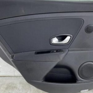 Porte arriere gauche RENAULT MEGANE 3 PHASE 1 Diesel