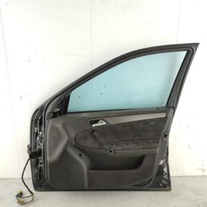 Porte avant droit MERCEDES CLASSE C 203 PHASE 1 Diesel