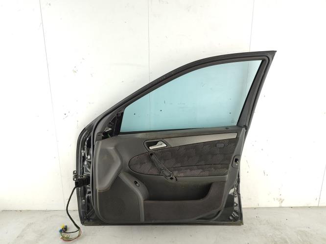 Porte avant droit MERCEDES CLASSE C 203 PHASE 1 Diesel