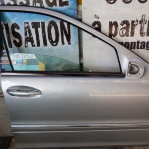 Porte avant droit MERCEDES CLASSE C 203 COUPE SPORT PHASE 1 Essence