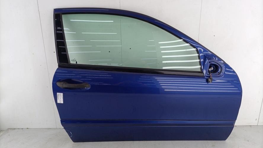Porte avant droit MERCEDES CLASSE C 203 COUPE SPORT PHASE 1 Essence