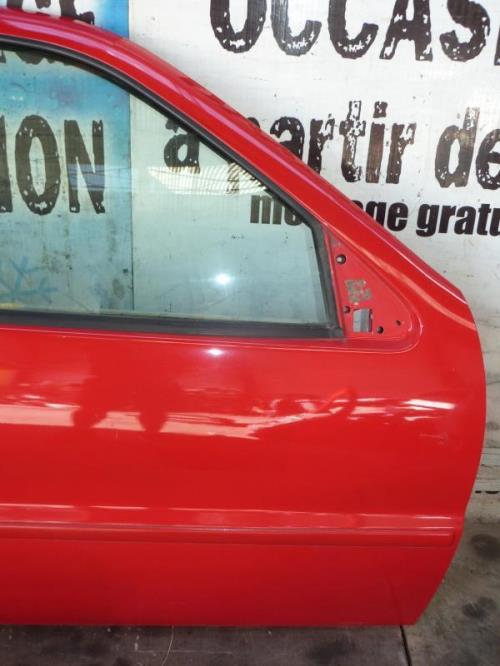 Porte avant droit VOLKSWAGEN POLO 3 PHASE 2 Essence