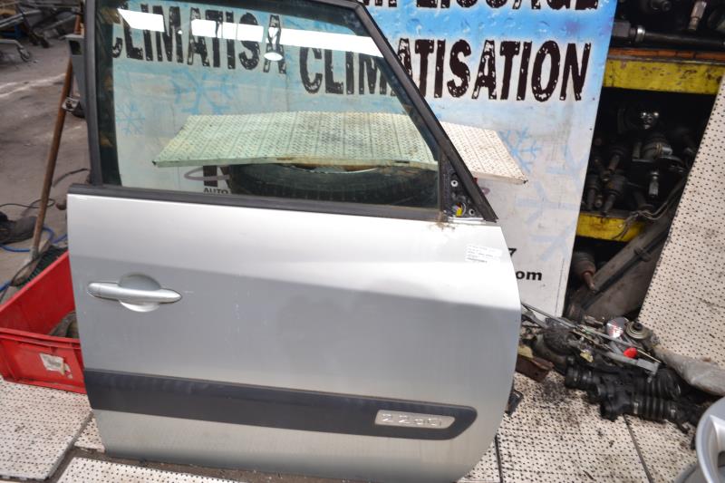 Porte avant droit RENAULT ESPACE 4 PHASE 1 Diesel