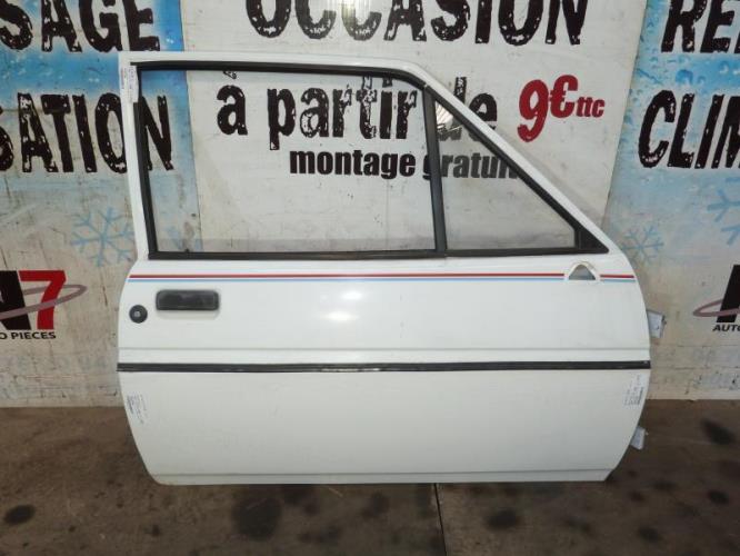 Porte avant droit FORD FIESTA 2 Essence