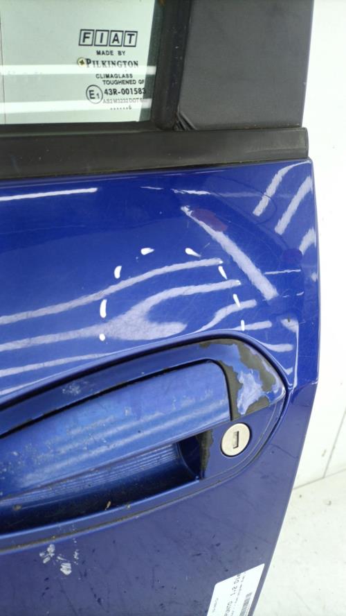 Porte avant gauche FIAT GRANDE PUNTO Diesel