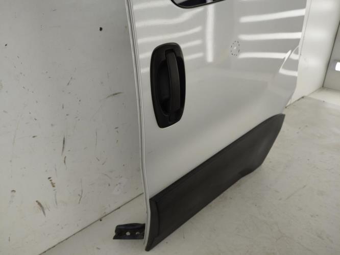 Porte laterale gauche PEUGEOT BIPPER Diesel