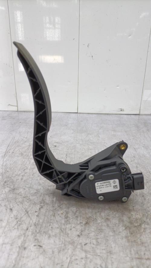 Potentiometre de pedale de gaz d'accelerateur RENAULT CLIO 4 PHASE 1 Diesel