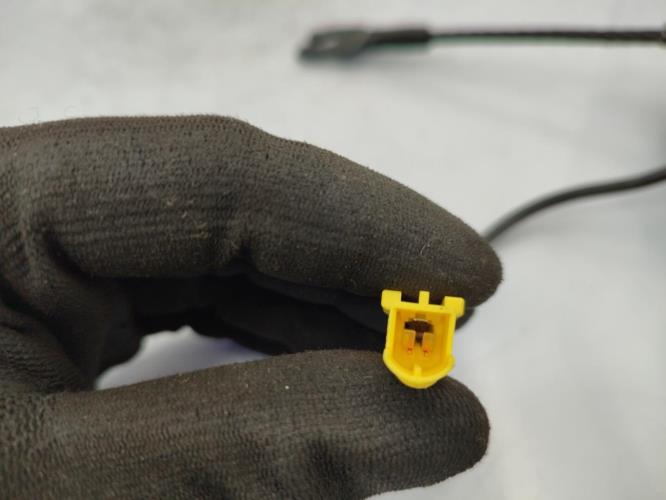 Pretensionneur de ceinture avant droit FORD KA 2 PHASE 2 Essence