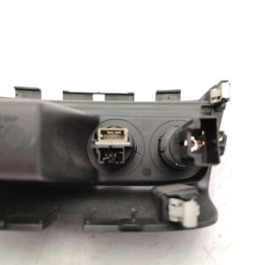 Prise port USB PEUGEOT 208 1 PHASE 1 Essence