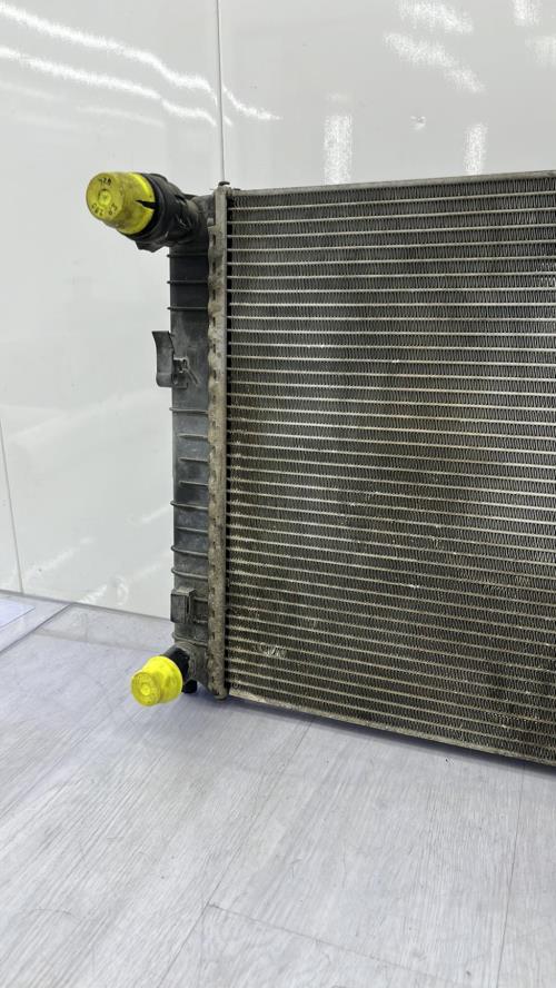 Radiateur eau FORD FIESTA 5 PHASE 1 Diesel