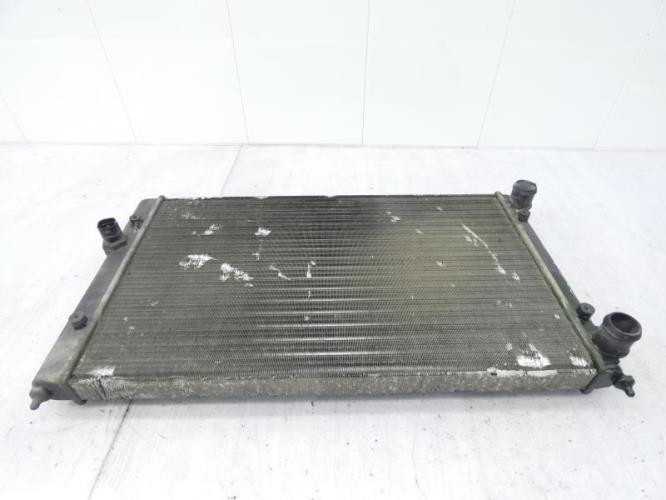 Radiateur eau VOLKSWAGEN GOLF 4