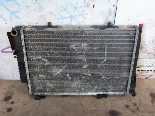 Radiateur eau MERCEDES CLASSE C 202 PHASE 1 Diesel