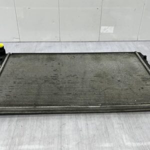 Radiateur eau VOLKSWAGEN GOLF 5 Essence