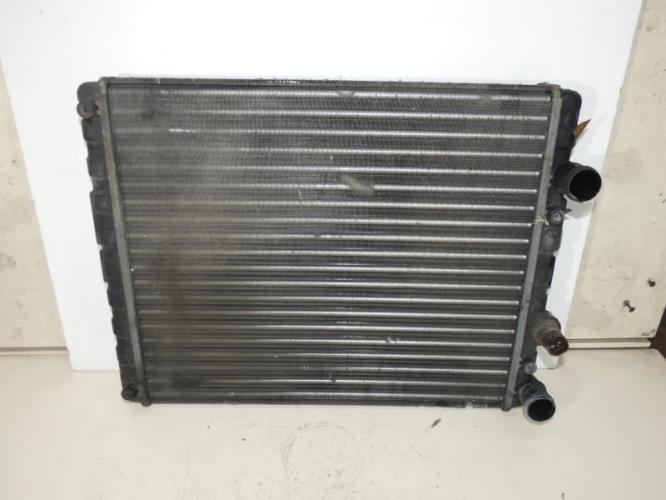 Radiateur eau VOLKSWAGEN POLO 3 PHASE 1 Essence