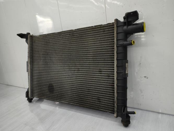 Radiateur eau FORD PUMA COUPE Essence