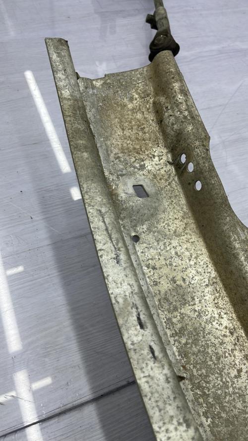 Renfort pare choc arriere (traverse) AUDI A6 2 PHASE 1 Diesel