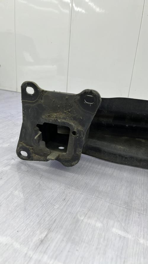 Renfort pare choc arriere (traverse) VOLKSWAGEN GOLF 6 Diesel