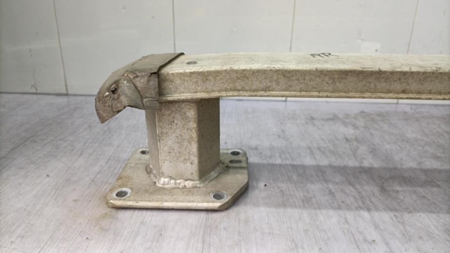 Renfort pare choc arriere (traverse) PEUGEOT 308 1 SW PHASE 1 BREAK Diesel