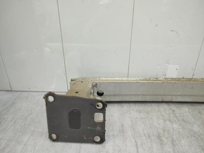 Renfort pare choc arriere (traverse) PEUGEOT 308 2 PHASE 1 Diesel