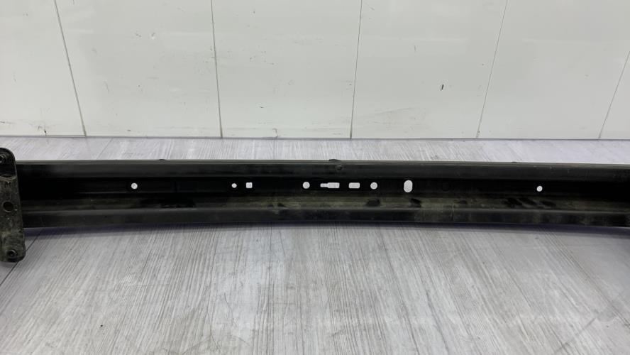 Renfort pare choc avant (traverse) FORD FIESTA 5 PHASE 1 Diesel