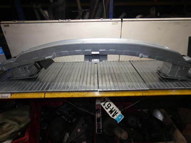 Renfort pare choc avant (traverse) RENAULT LAGUNA 2 PHASE 1 Essence