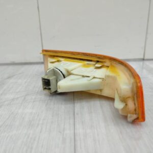 Repetiteur clignotant avant droit  (Feux) RENAULT R5