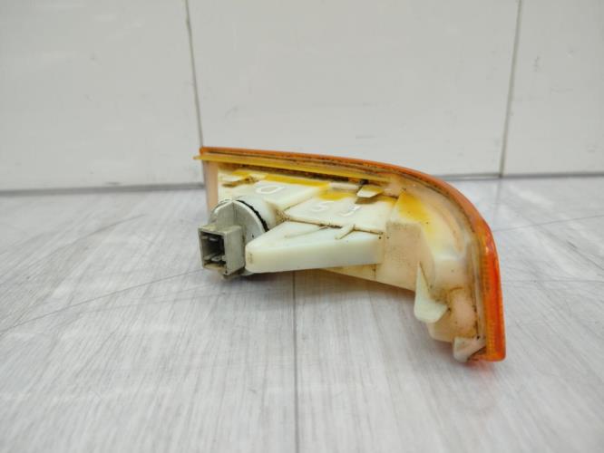 Repetiteur clignotant avant droit  (Feux) RENAULT R5
