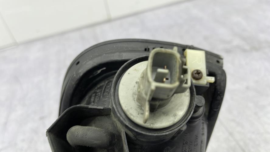 Repetiteur clignotant avant droit  (Feux) SUZUKI BALENO 1 BREAK Essence