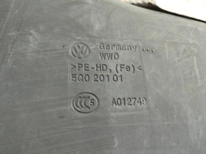 Reservoir VOLKSWAGEN GOLF 7 PHASE 2 Diesel