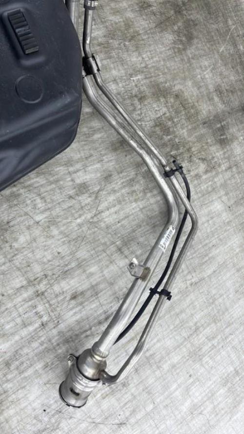 Reservoir FORD FIESTA 6 PHASE 1 Essence