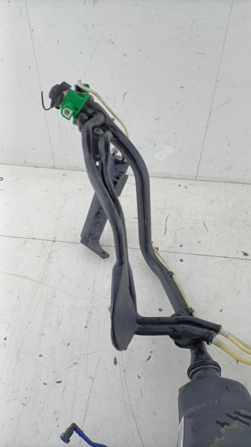 Reservoir VOLKSWAGEN POLO 4 PHASE 2 Essence