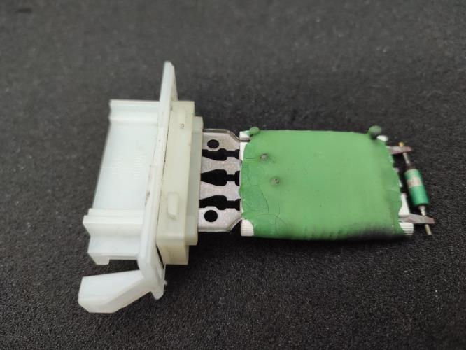 Resistance chauffage MERCEDES CLASSE A 169 PHASE 1 Diesel