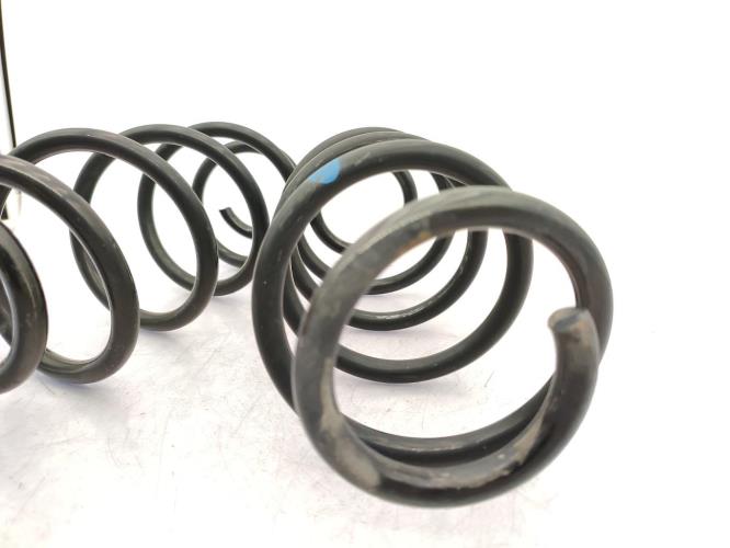 Ressort de suspension arriere TOYOTA YARIS 3 PHASE 1 Diesel