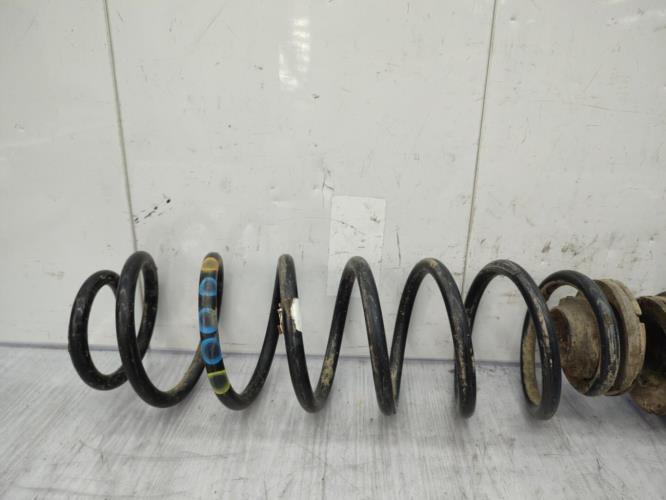 Ressort de suspension arriere VOLKSWAGEN FOX Essence