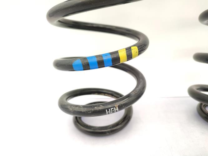 Ressort de suspension arriere AUDI A3 2 SPORTBACK PHASE 2 Diesel