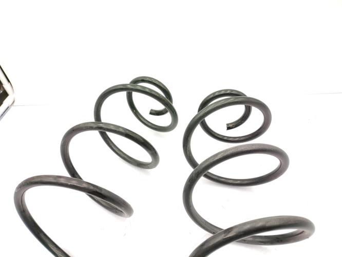 Ressort de suspension arriere PEUGEOT 308 2 SW PHASE 1 BREAK Diesel