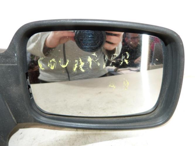 Retroviseur droit FORD COURIER 4 Diesel