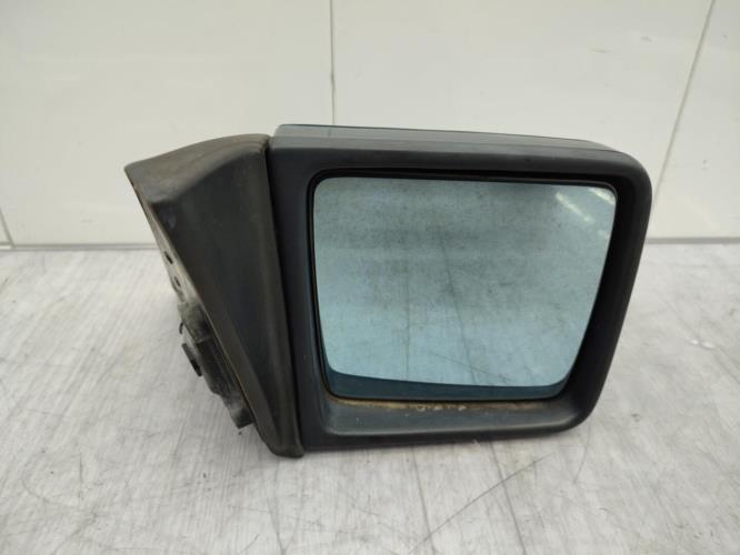 Retroviseur droit MERCEDES CLASSE E 124 PHASE 2 Diesel