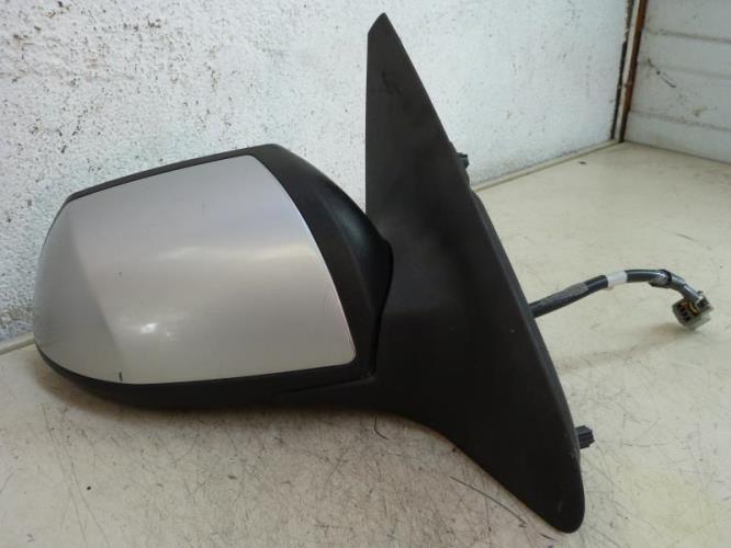 Retroviseur droit FORD MONDEO 2 Essence