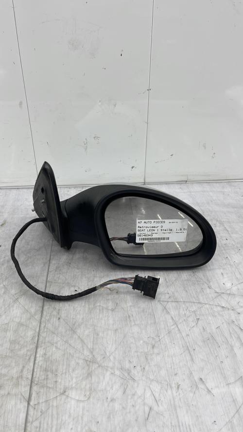 Retroviseur droit SEAT LEON 1 Diesel
