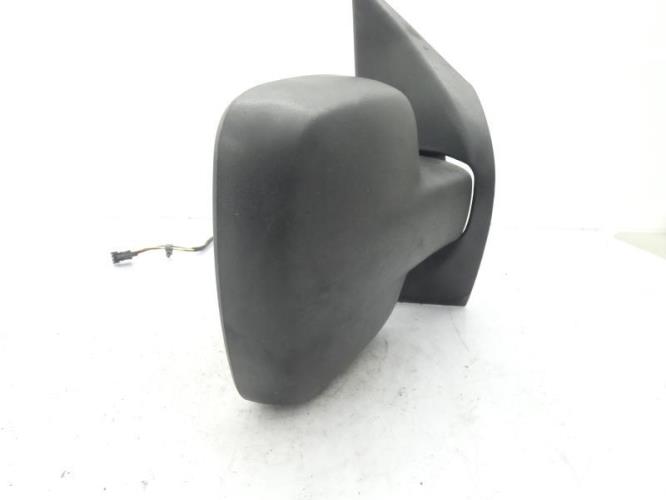 Retroviseur droit MERCEDES VITO 638 Diesel