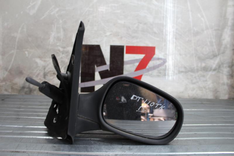 Retroviseur droit RENAULT CLIO 2 PHASE 1 Diesel