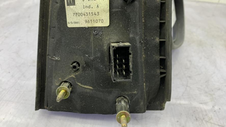 Retroviseur droit RENAULT SCENIC 1 PHASE 2 Diesel