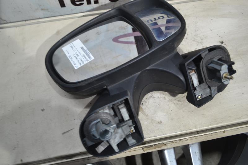 Retroviseur droit RENAULT TRAFIC 2 PHASE 1 Diesel