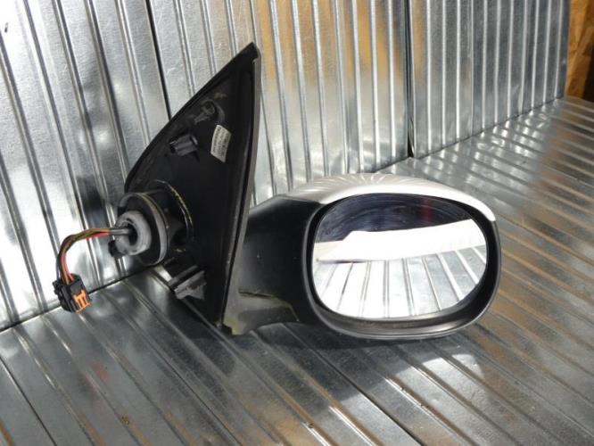 Retroviseur droit PEUGEOT 206+ Diesel