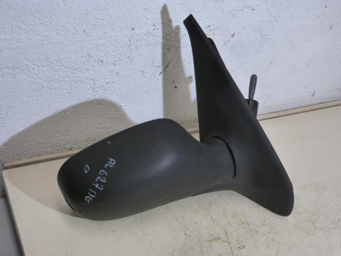 Retroviseur droit RENAULT CLIO 2 PHASE 1 Essence
