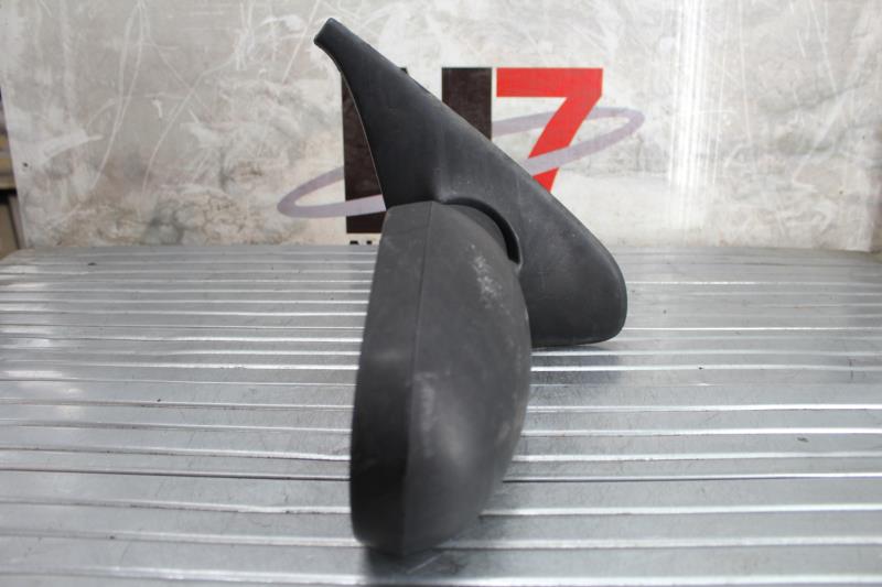 Retroviseur droit RENAULT CLIO 2 PHASE 2 Essence
