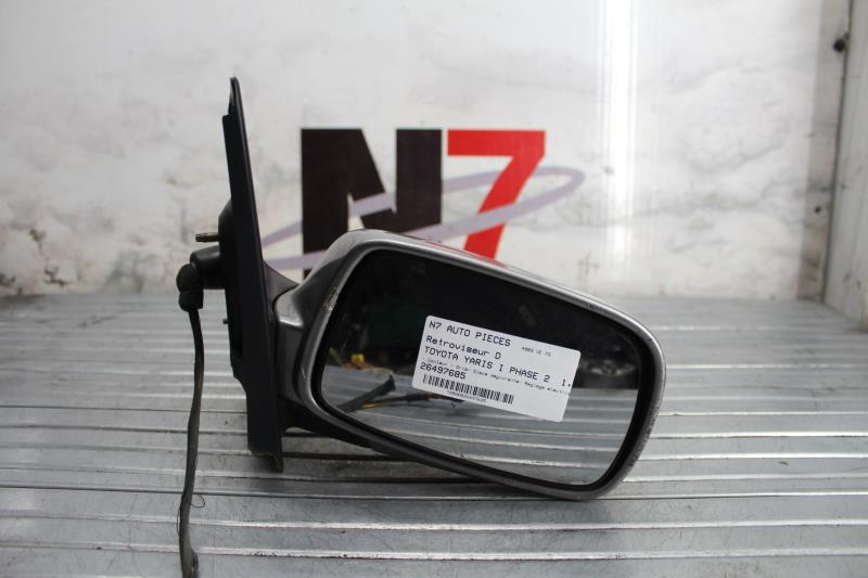 Retroviseur droit TOYOTA YARIS 1 PHASE 2 Diesel
