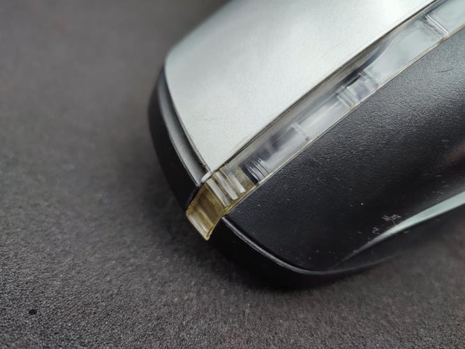 Retroviseur droit AUDI A1 1 PHASE 1 Diesel